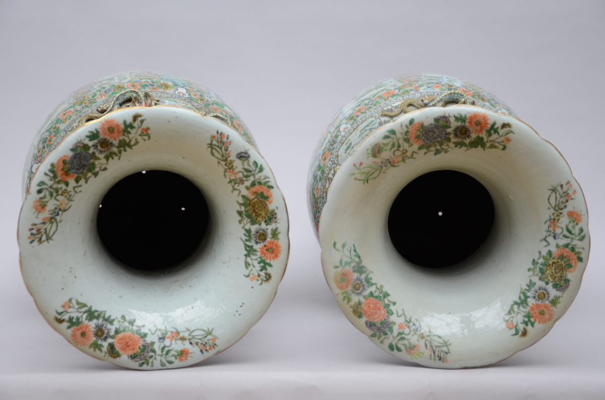 A pair of large Canton famille verte vases in Chinese porcelain, 19th century (h90cm) (*) - Image 5 of 11