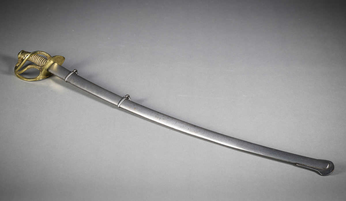 A saber with engraved blade (L110cm)