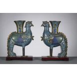 A pair of cloisonne vases 'phoenixes', China 19th century (h41cm)