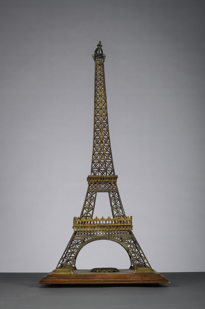 Model of the Eiffel Tower made by 'Usine métallurgique parisienne' run by Gustave Eiffel (h60cm)