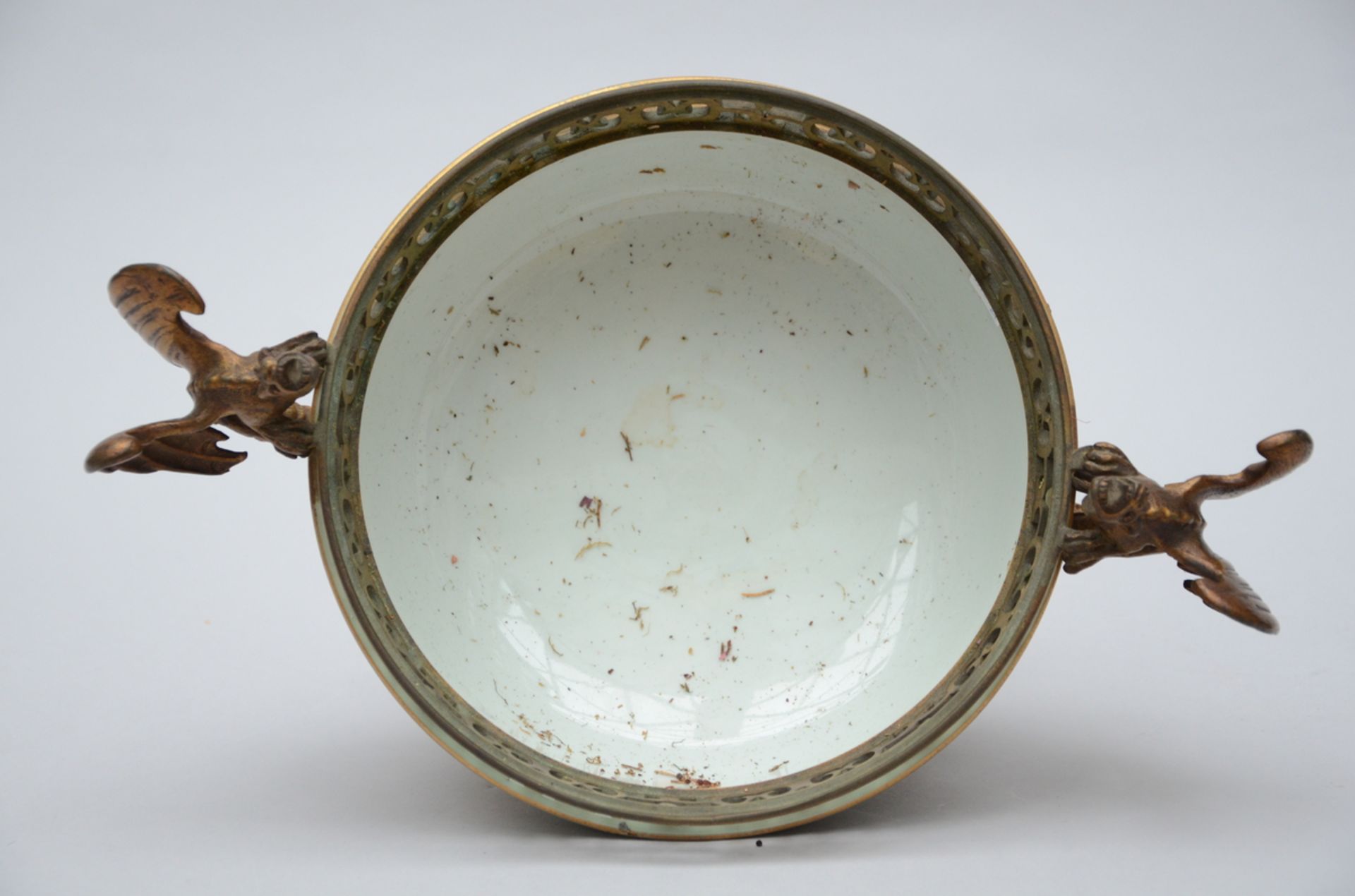 A Japanese celadon bowl with bronze mounts (h26x40cm) - Image 3 of 4