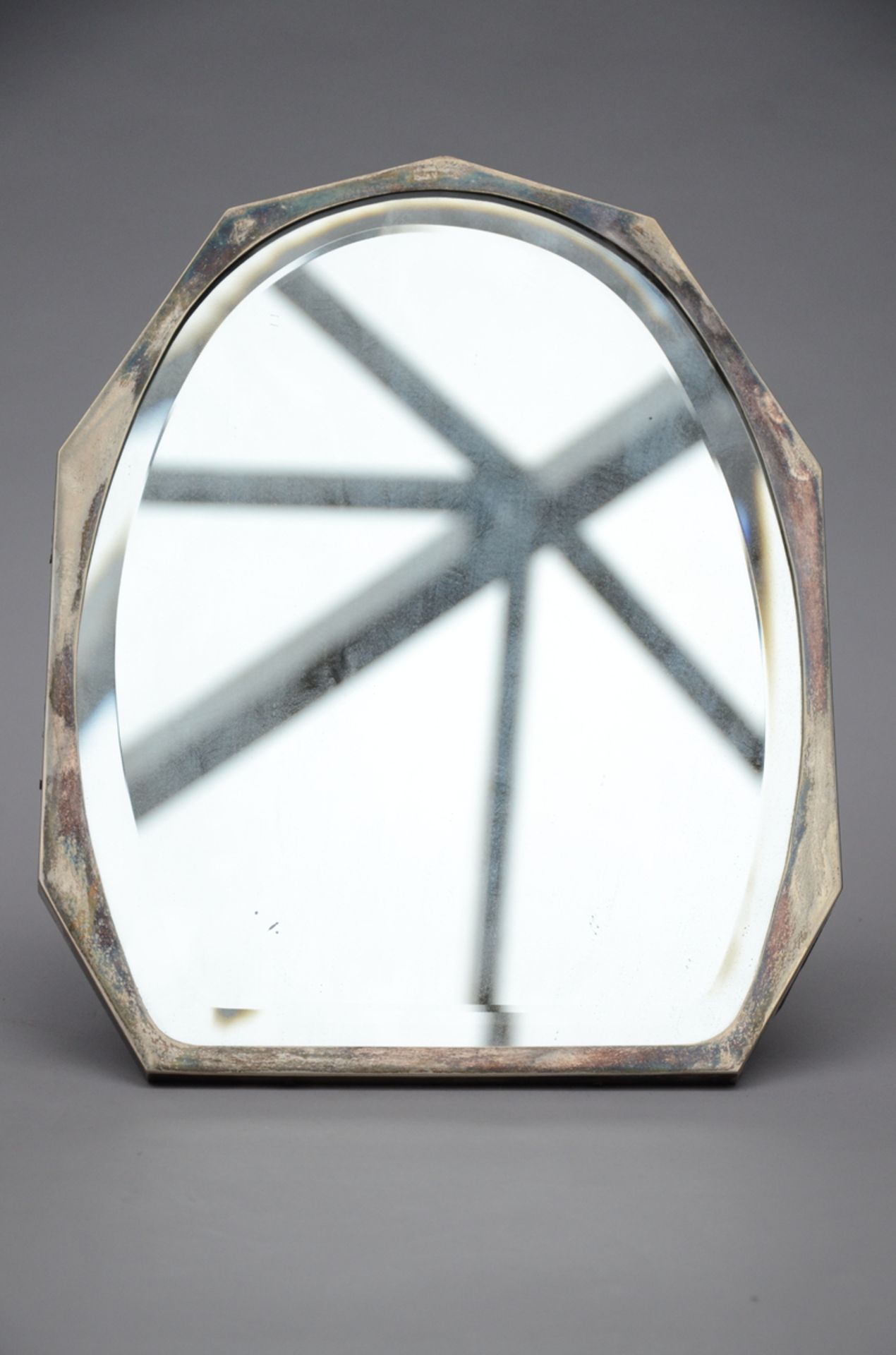 Lot silver: Wolfers table mirror (40x30cm)+ round dish by Wolfers (dia32cm)+ art deco tray ( - Image 4 of 7