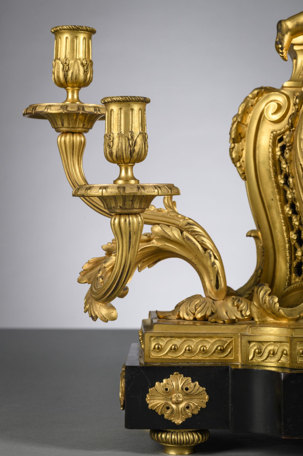 Louis XV clock in gilt bronze with wooden base, by F. Berthoud à Paris (58x71x24) - Image 7 of 7