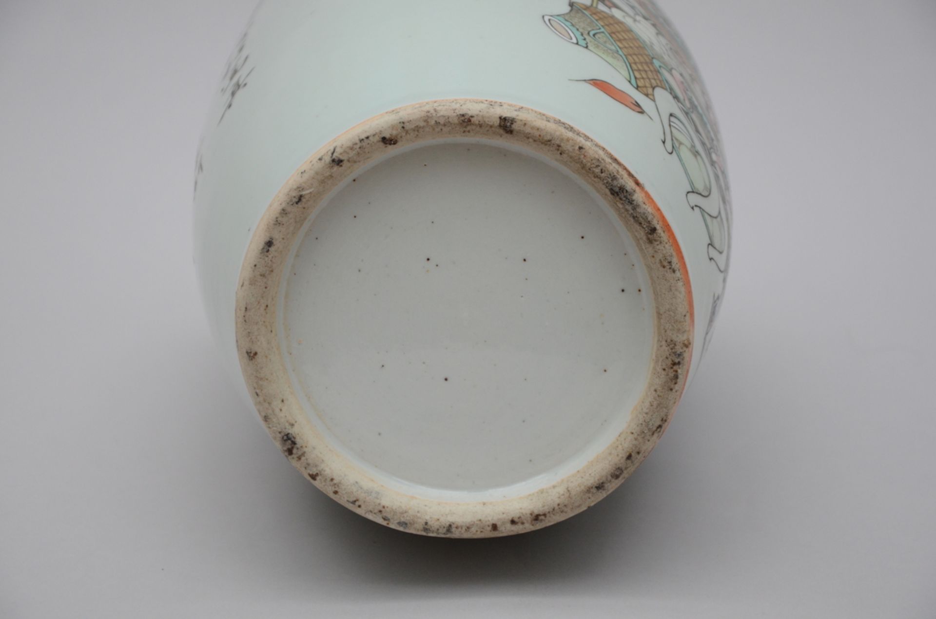 Chinese porcelain vase 'antiquities' (h60 cm) - Image 3 of 3