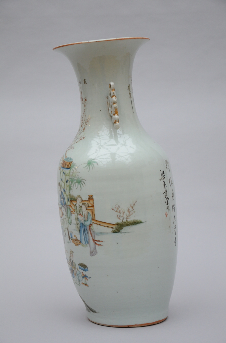 Chinese porcelain vase 'ladies' (h56.5) (*) - Image 2 of 5