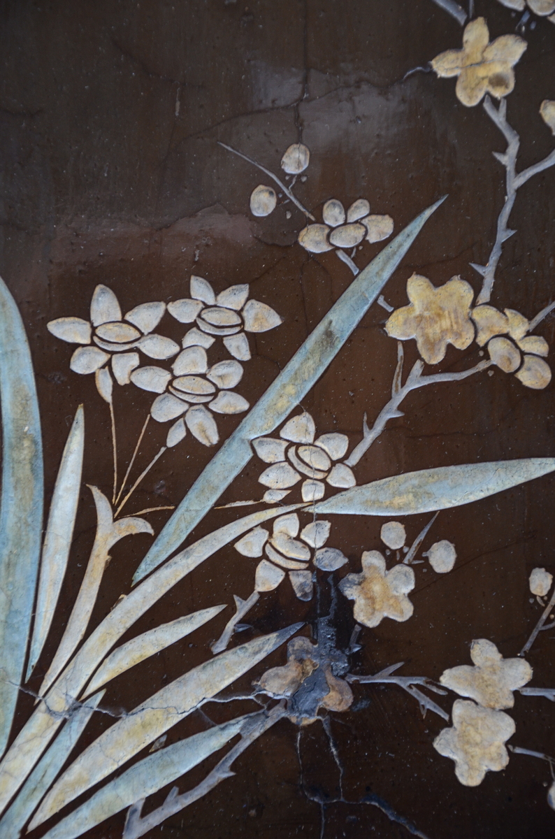 Five panels in Coromandel lacquer 'floral decor', China (33x30cm) - Image 3 of 3