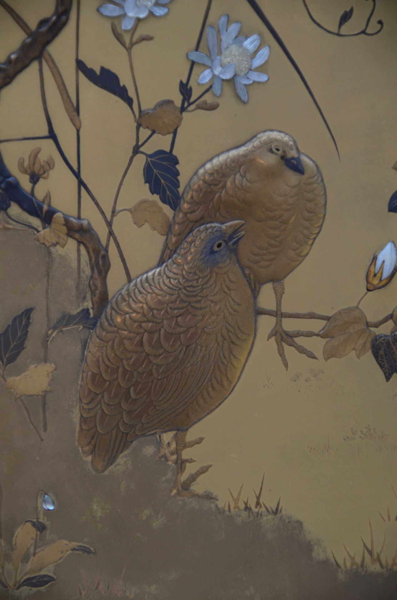A Japanese Shibayama lacquer panel with quails, Meiji period (60x36cm) - Image 3 of 4