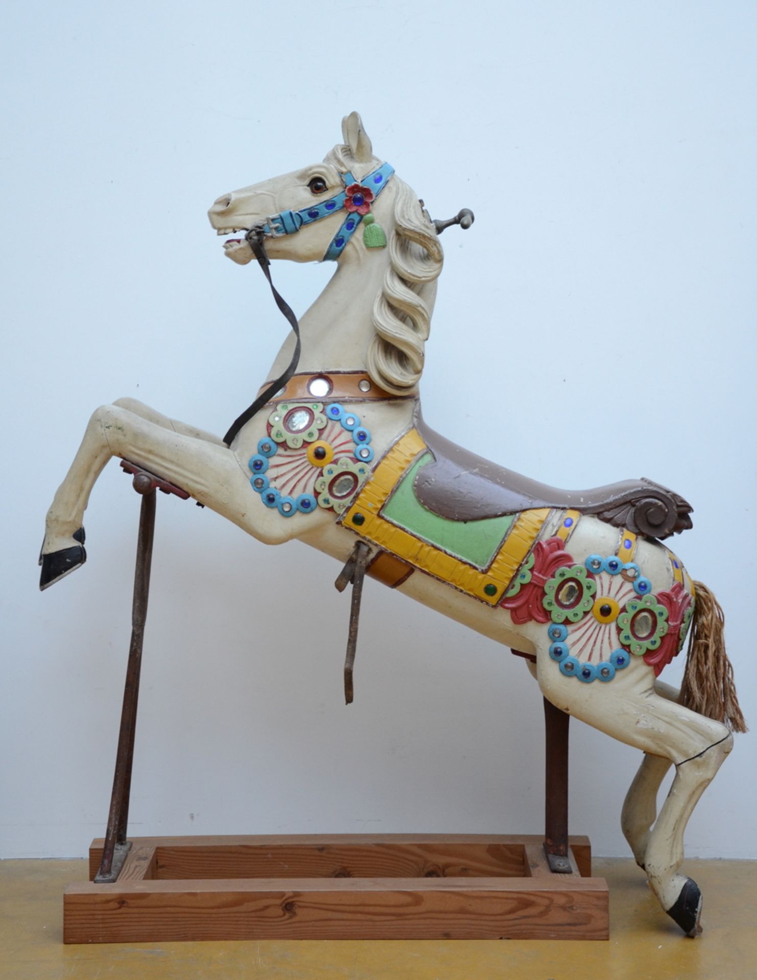 Carousel horse (100x132cm) - Image 5 of 6