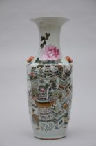 Chinese porcelain vase 'antiquities' (h60 cm)