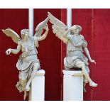 A pair of large, exceptional wooden angels, probably Liège Baroque period (h110cm and h125cm) (*)