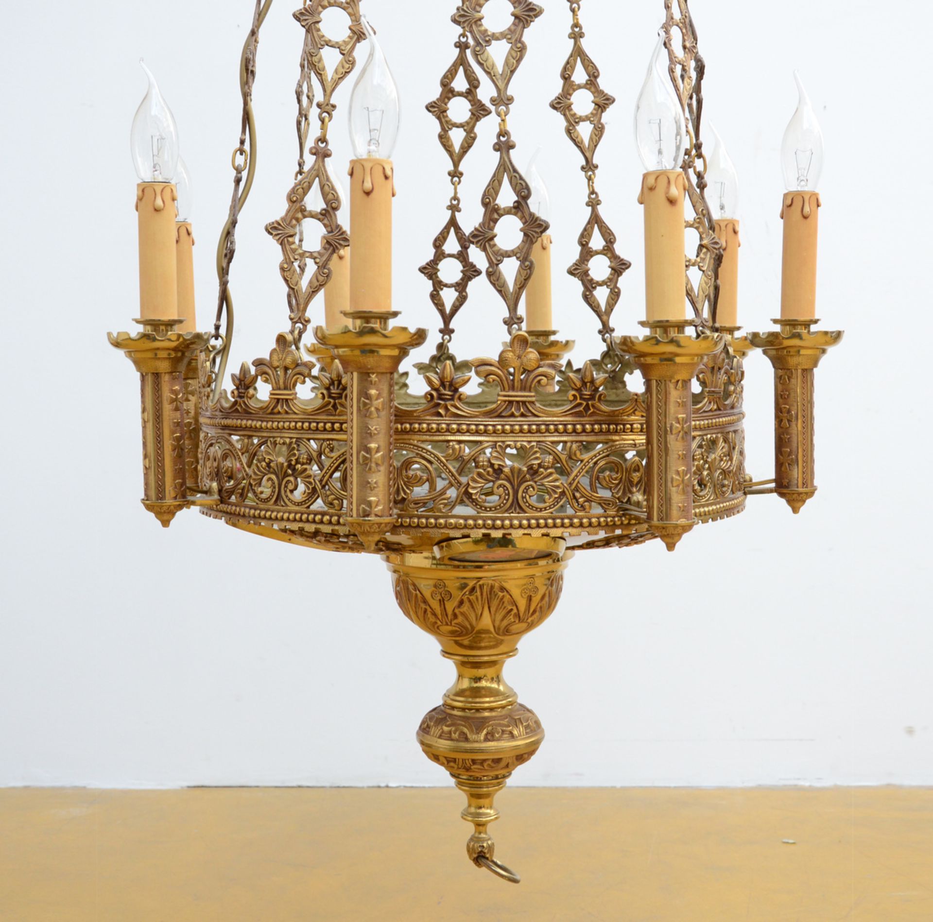 A Gothic revival chandelier in bronze with porcelain plaques (dia 60cm) - Image 2 of 4