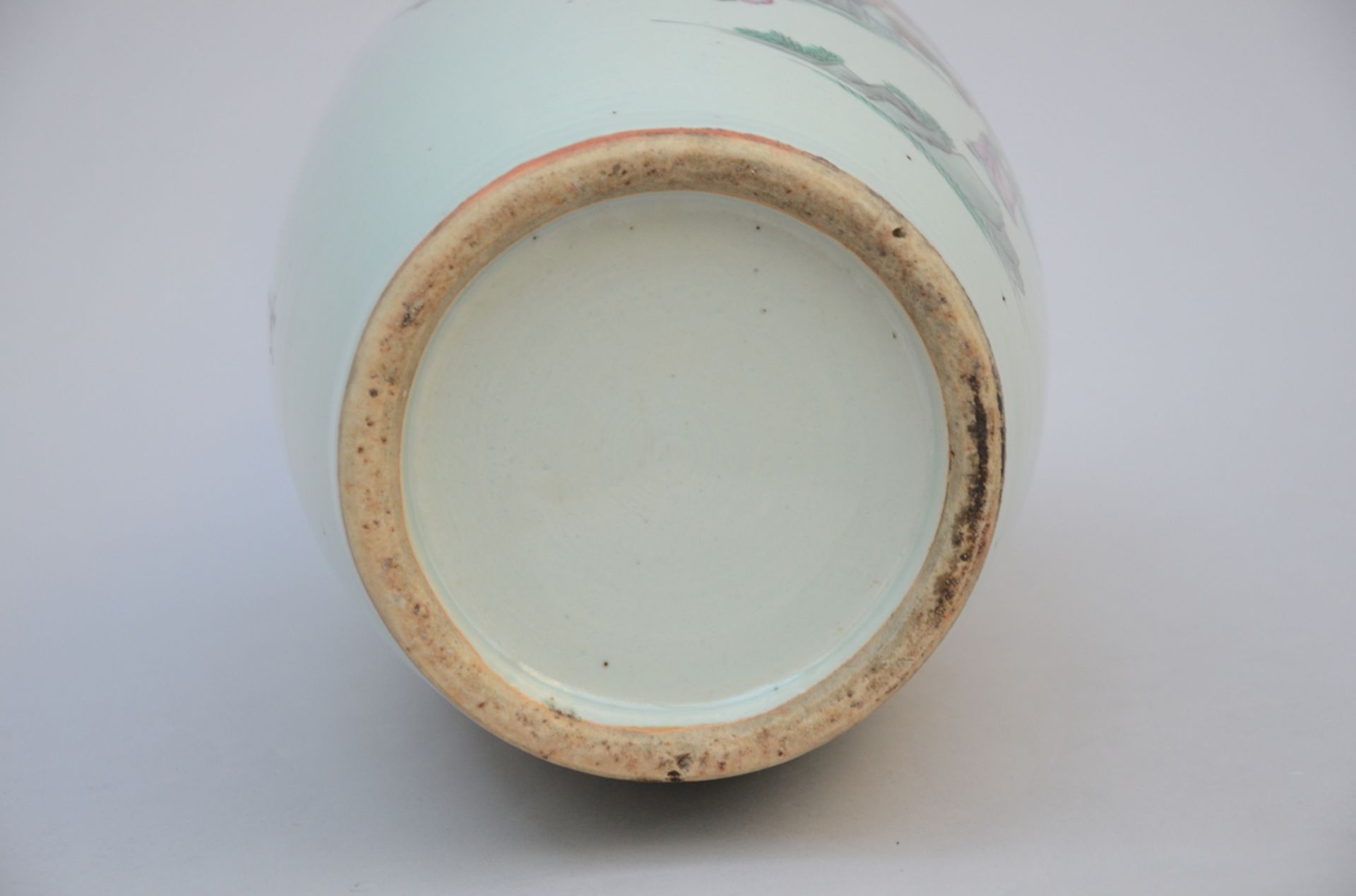 Chinese porcelain vase 'sages in a bamboo forest' (h57.5cm) - Image 4 of 4