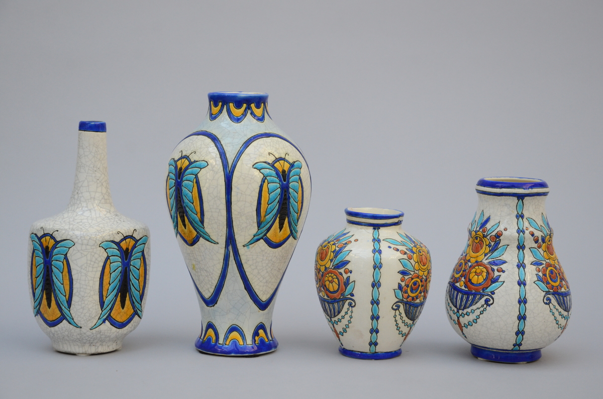 4 Art Deco vases, Boch, 'butterflies and flowers' D742 D944 (h16- 28cm) (*) - Image 2 of 3