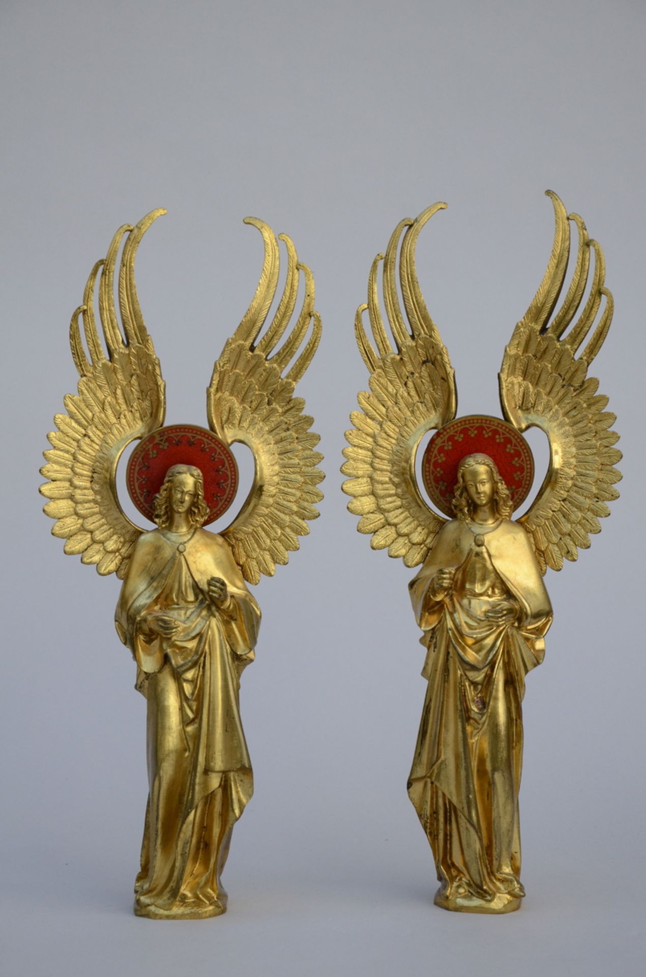 A pair of Gothic revival angels in gilt bronze (H47cm)