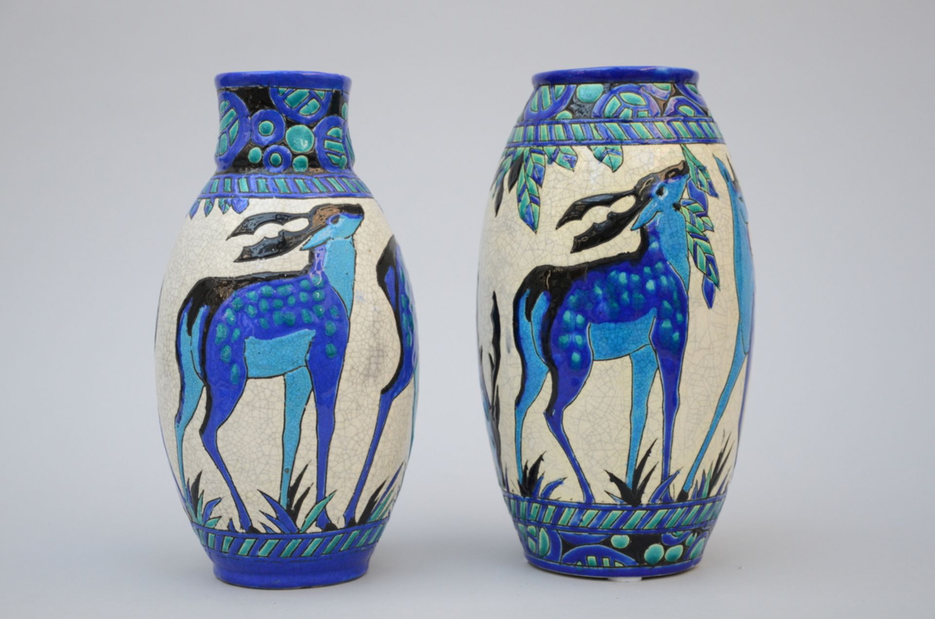 2 Art Deco vases in crackle glaze, Boch, Charles Catteau, 'deer' D943, (h29+30cm)