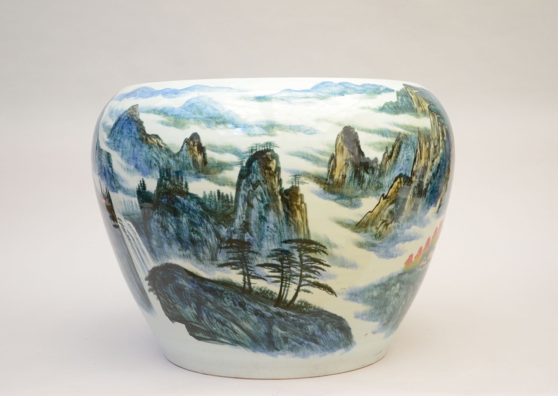 A large planter in Chinese porcelain 'rock landscape' (H49 dia 65 cm) - Image 2 of 3