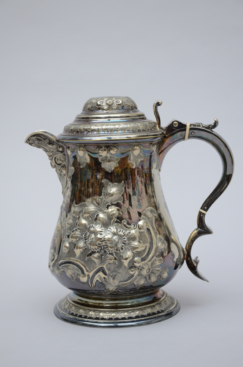 Silver plated pitcher with lid (h26cm) - Image 2 of 4