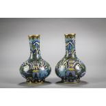 Two Chinese vases in cloisonné 'landscapes', 18th - 19th century (h 20.5 cm)