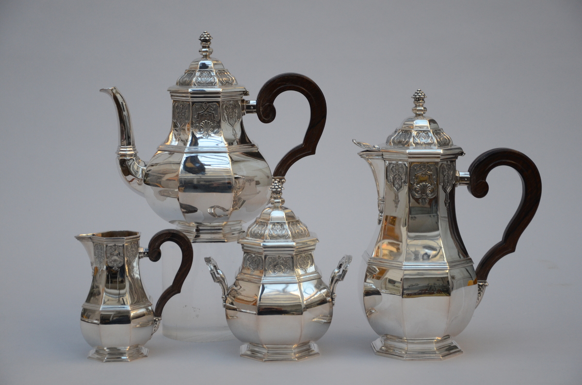 Wolfers: a silver coffee and teaset in Régence style - Image 2 of 5