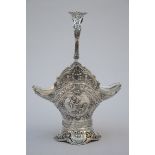 A silver basket with silver coupe, Louis XVI style (925/1000)