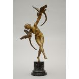 Colinet: bronze sculpture 'lady with parrot' on marble base (H72cm)