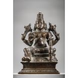 Indian bronze sculpture 'Vishnu', 18th - 19th century (h 10.3 cm)