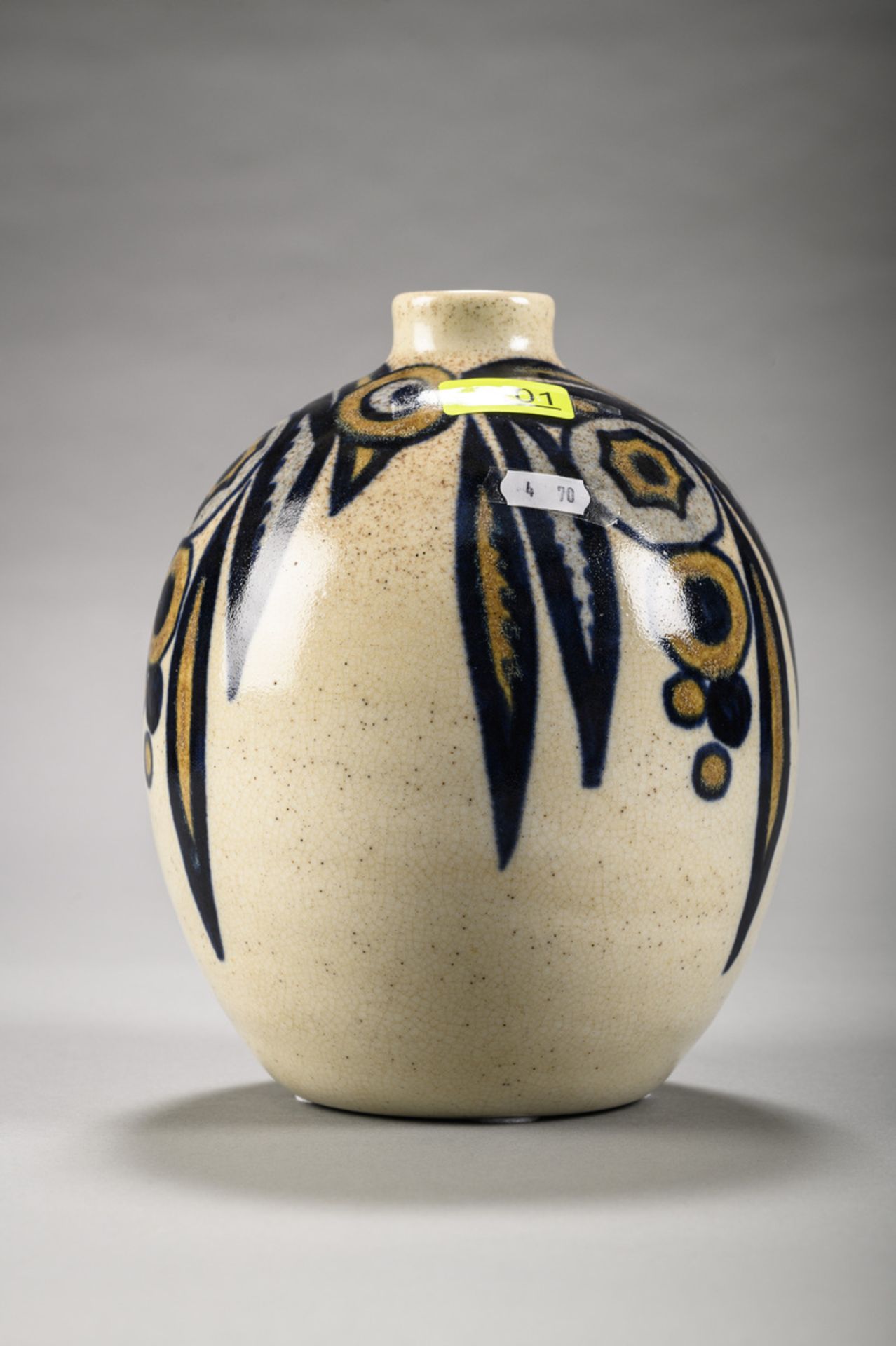 Art Deco vase in stoneware Keramis, Charles Catteau, 'flowers' D989 (h24cm) - Image 2 of 3