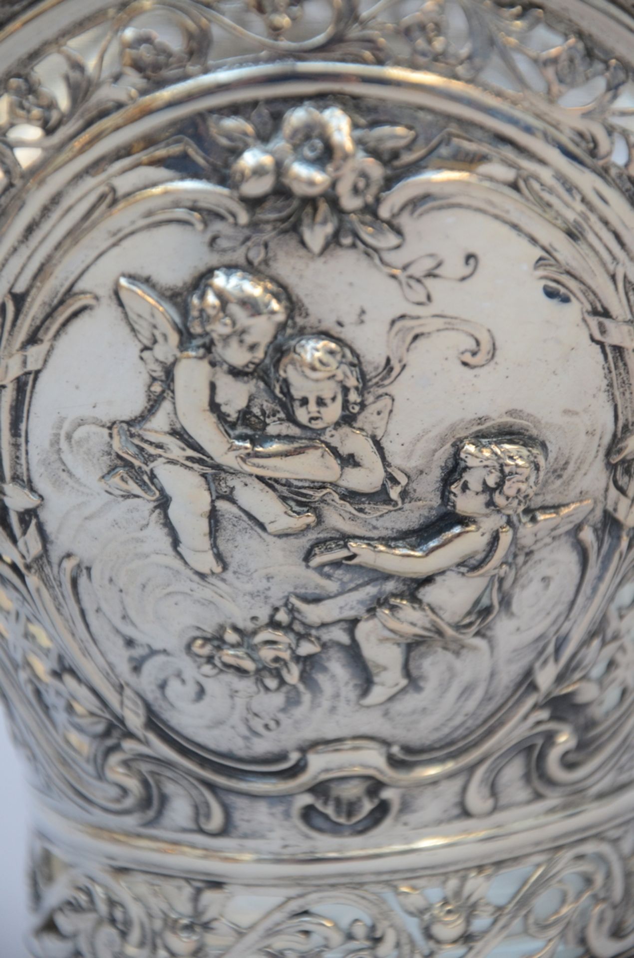 A silver basket with silver coupe, Louis XVI style (925/1000) - Image 2 of 4