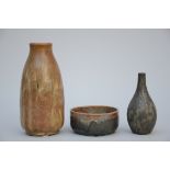 2 vases + deep dish in stoneware, Keramis, 'abstract' D1422, D2751, D661 (dia15x7cm) (h18-27cm)