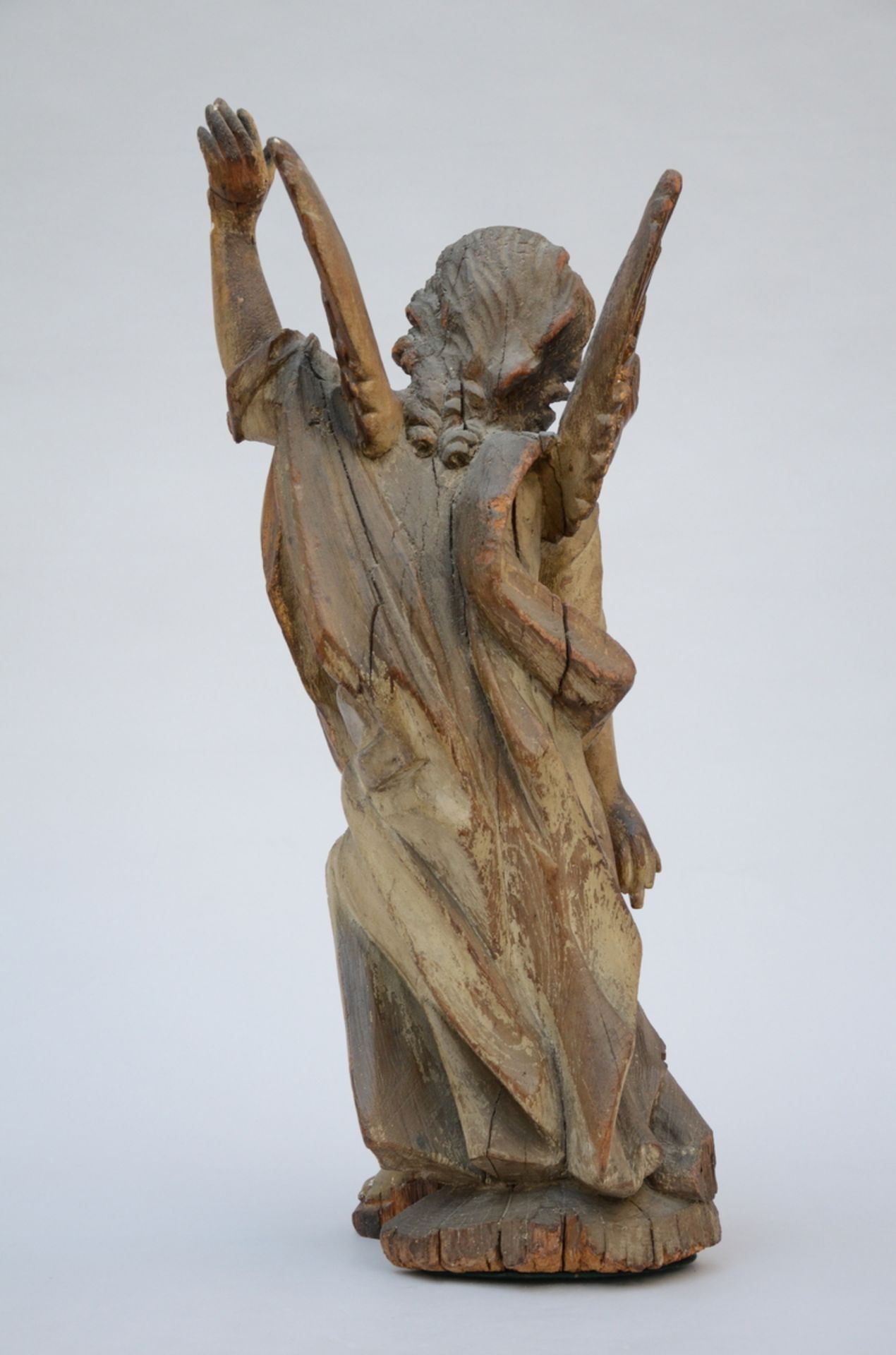 An angel in polychrome wood (h75cm) (*) - Bild 3 aus 3