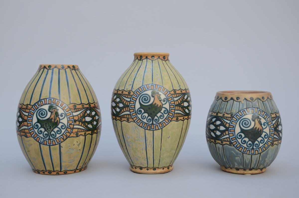 3 Art Deco vases in stoneware Keramis, Boch, 'rooster' D635, (h17.5-26-23.5cm)