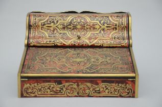 Writing cabinet with Boulle inlaywork (20x35x28cm) (*)