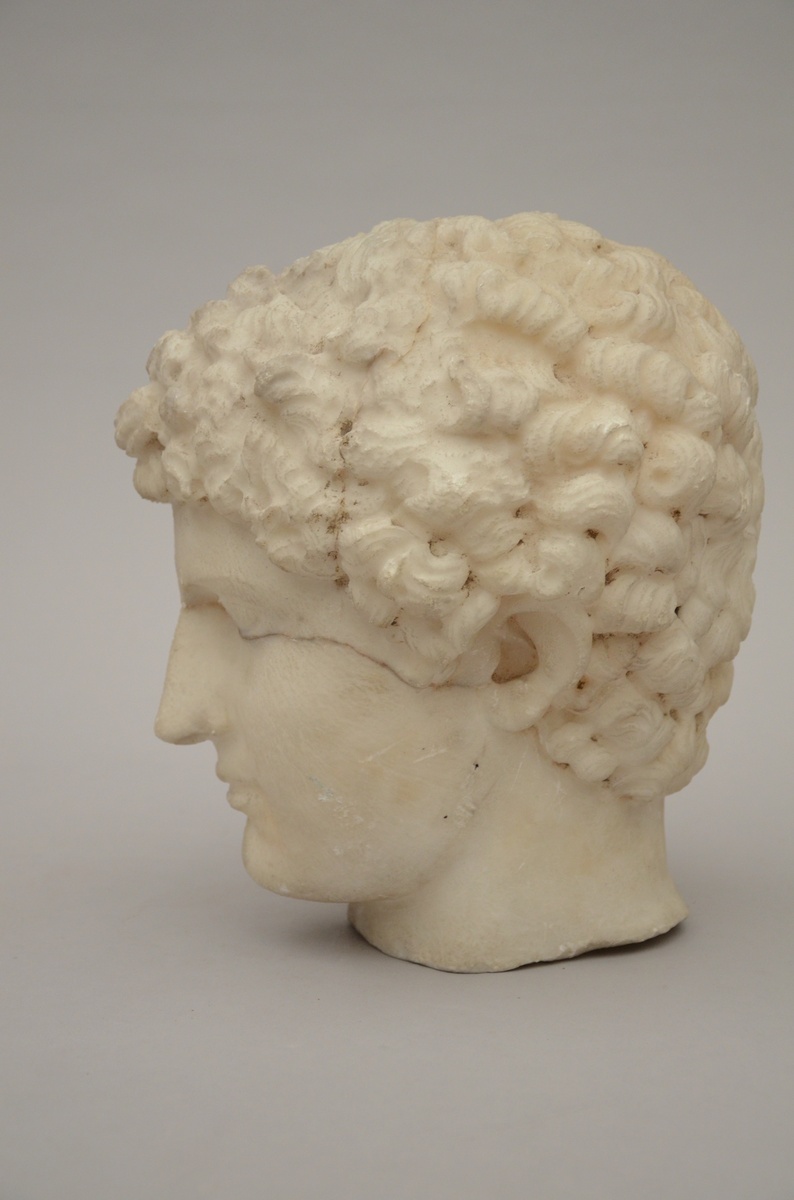 Neoclassical head of a man in marble (h29cm) (*) - Bild 4 aus 6