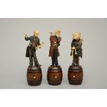 Three German musicians in wood and bone 19th century (h 22 - 24cm)