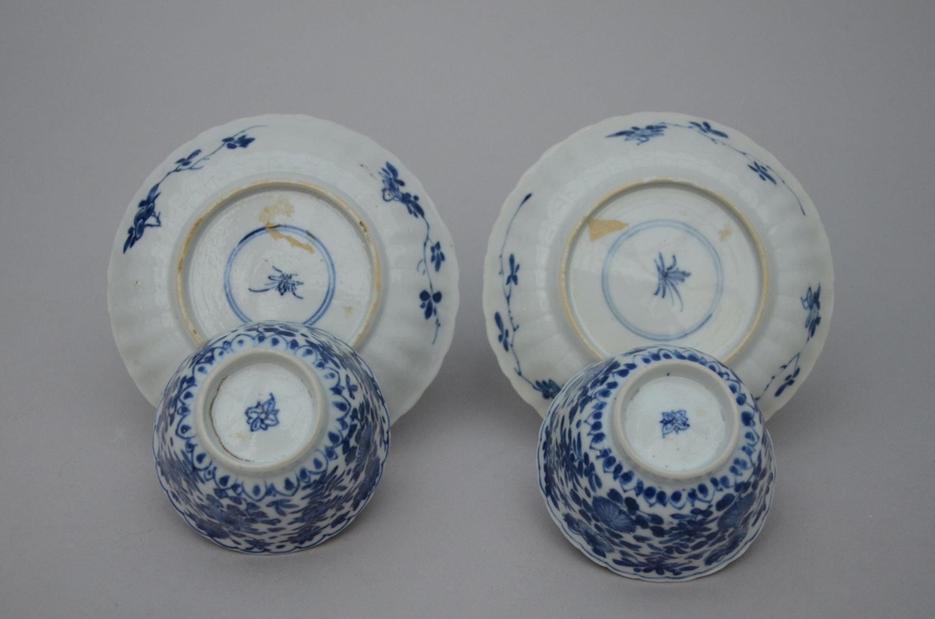A pair of cups and saucers in Chinese blue and white porcelain Kangxi period (h5 dia8) (dia13cm) - Image 2 of 3