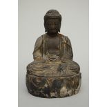 Japanese seated Buddha in wood (h 25 cm) (*)