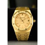 A gold automatic men's watch by Audemars Piguet 'Royal Oak' 1999 (36 mm diameter)