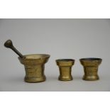 Lot: 3 mortars (h 10.5-13cm)