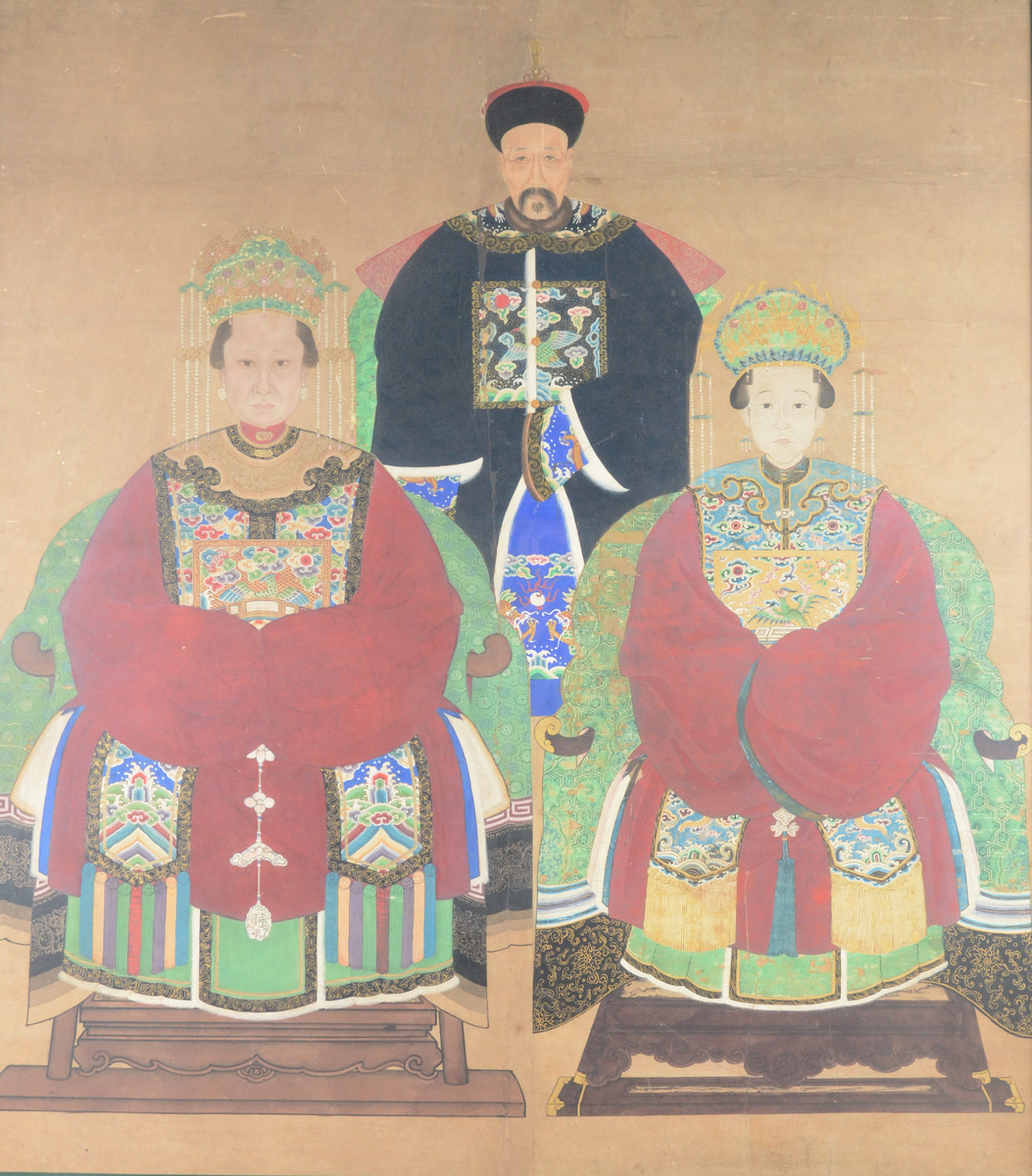 Chinese ancestor portrait 19th century (109x96cm)