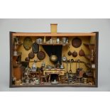 A miniature kitchen with all kinds of attributes (40x63x35cm)
