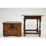 Oak chest (40x54x33) + table (61x61x42cm)