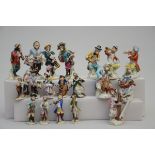 Lot: 19 porcelain statues 'monkey orchestra' (h 10.5cm - 13cm) (*)
