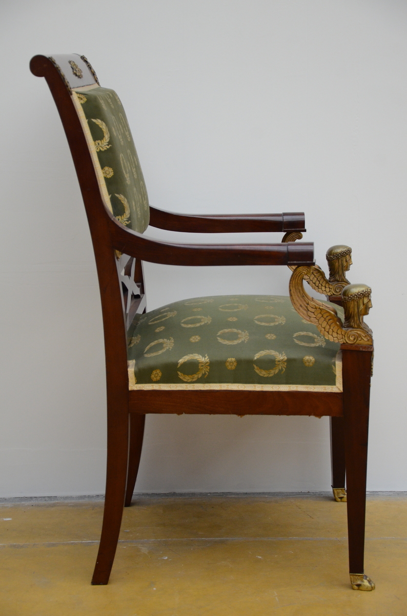 A fine mahogany and gilt bronze dining set Empire style - Bild 5 aus 5