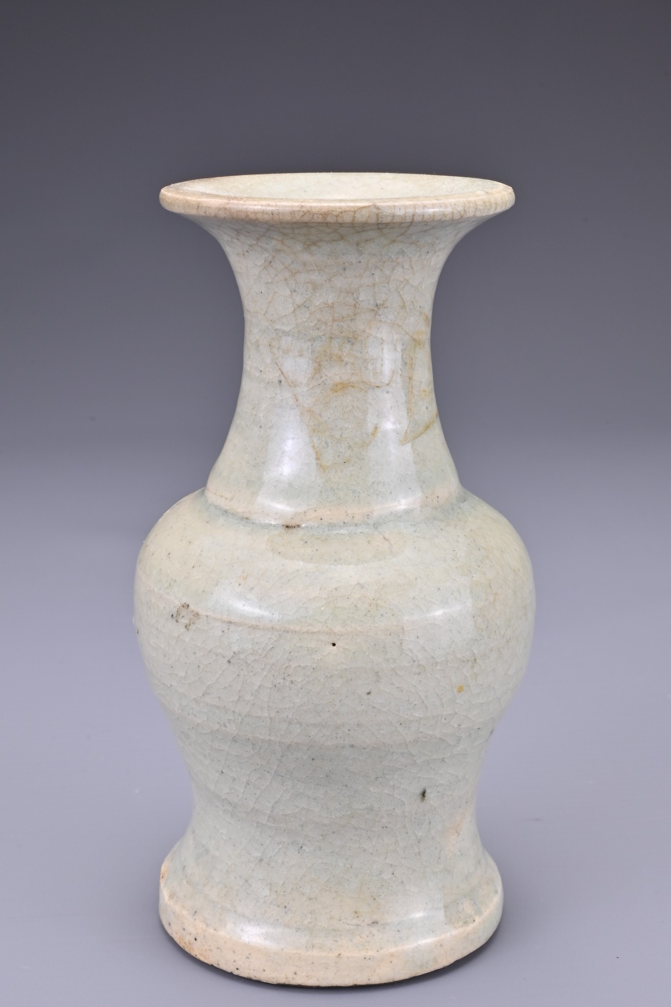 A CHINESE PALE CELADON VASE, LATE MING DYNASTY. Heavily potted with visible crackle throughout. 14. - Image 4 of 7