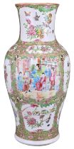 A CHINESE CANTON FAMILLE ROSE PORCELAIN VASE, 19TH CENTURY. Decorated in the rose medallion with
