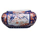 A JAPANESE IMARI PORCELAIN JARDINÈRE, MEIJI PERIOD. With floral decoration. 28cm length