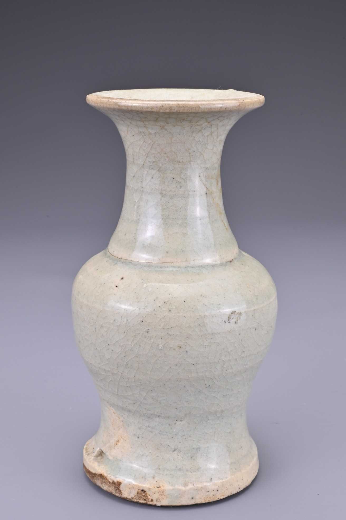A CHINESE PALE CELADON VASE, LATE MING DYNASTY. Heavily potted with visible crackle throughout. 14. - Image 3 of 7