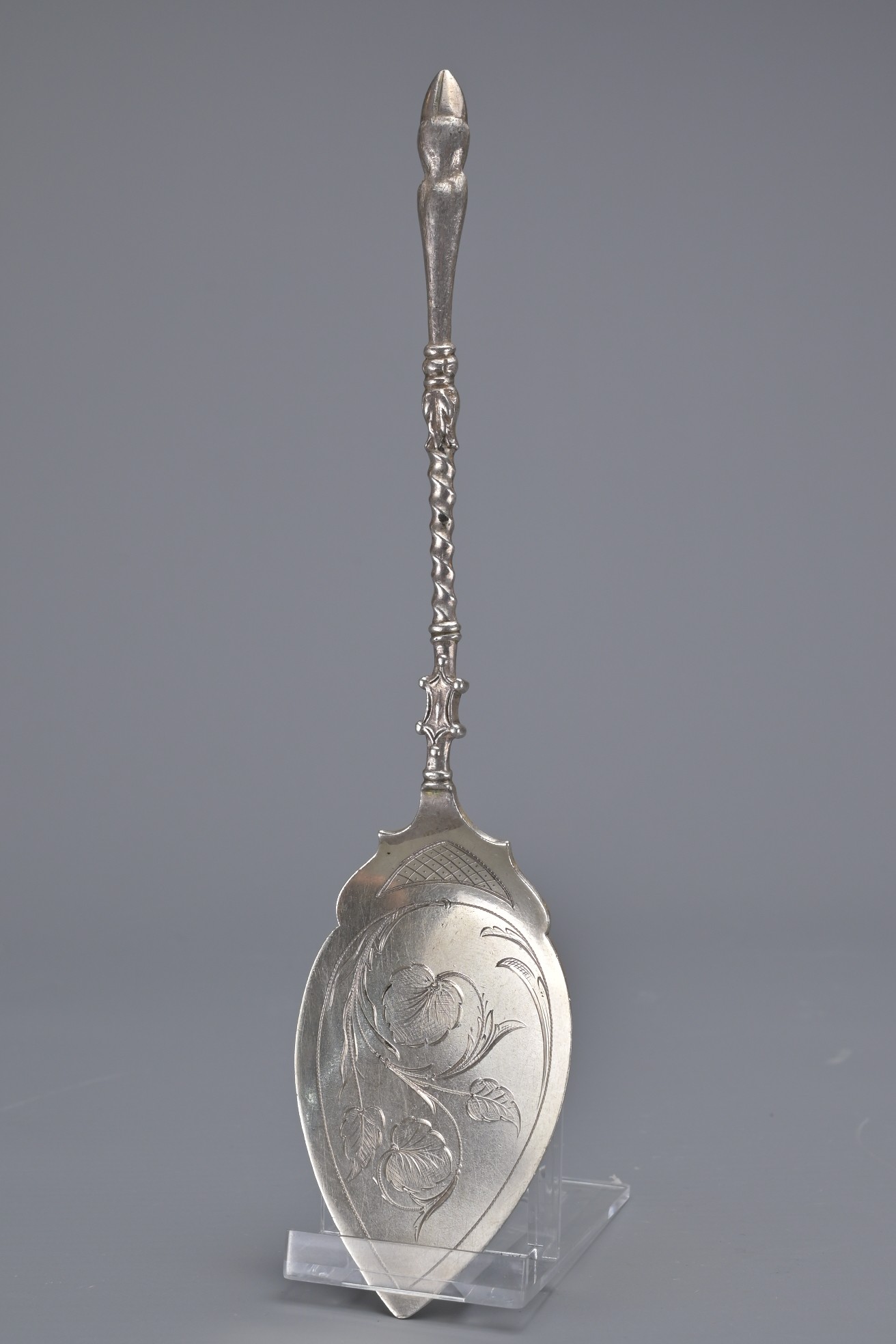 BOXED SET OF SILVER HALLMARKED SPOONS AND PRESERVE SPOON - Image 4 of 6