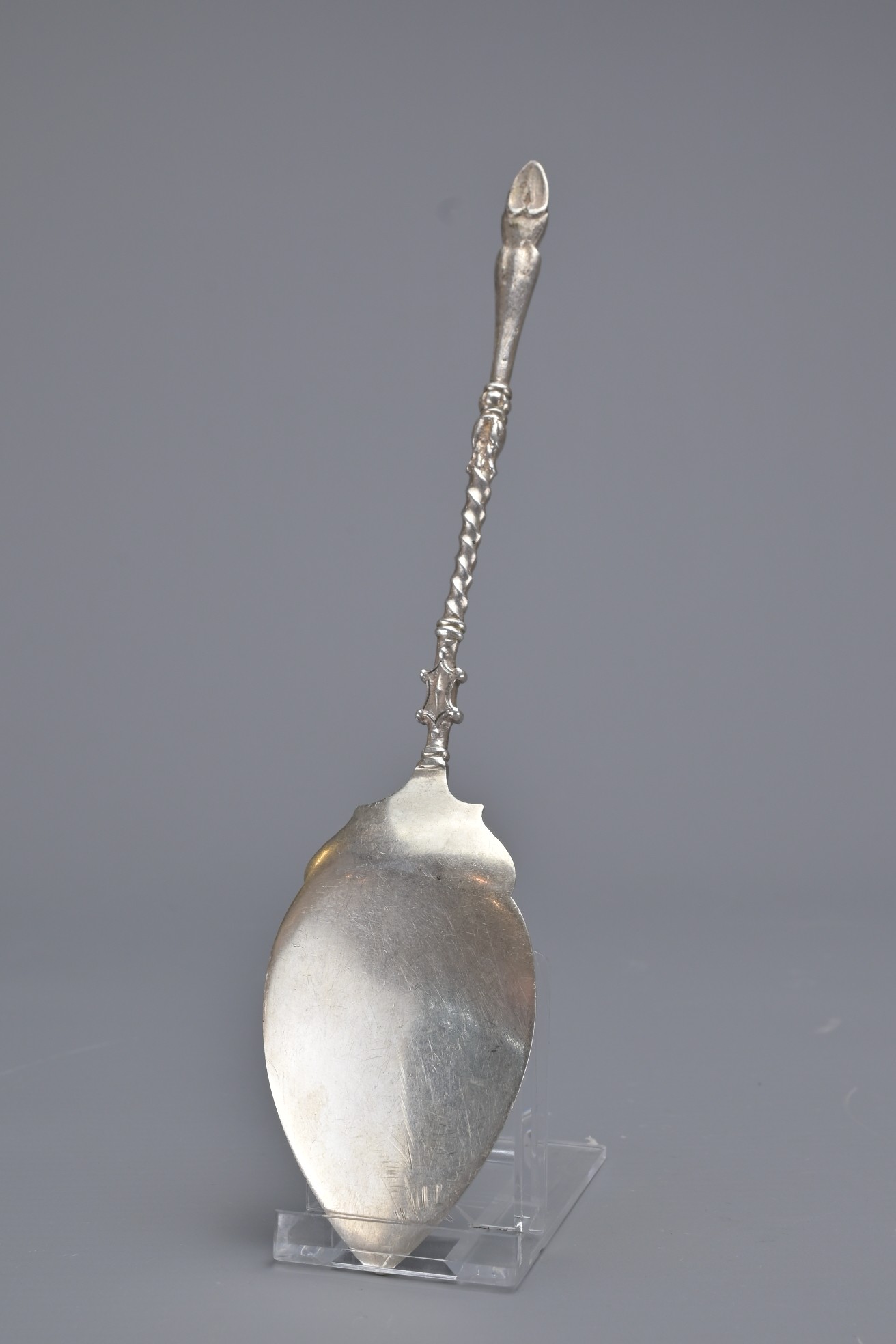 BOXED SET OF SILVER HALLMARKED SPOONS AND PRESERVE SPOON - Image 2 of 6