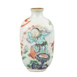 A CHINESE PORCELAIN SNUFF BOTTLE, LATE 19TH CENTURY. Decorated in polychrome enamels and iron-red